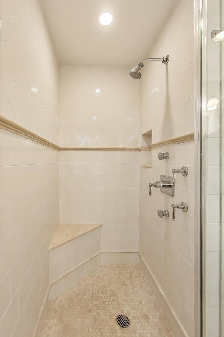 455 Sunset Ridge Road Northfield, IL 60093 - Photo 24 of 47 a bathroom with a shower