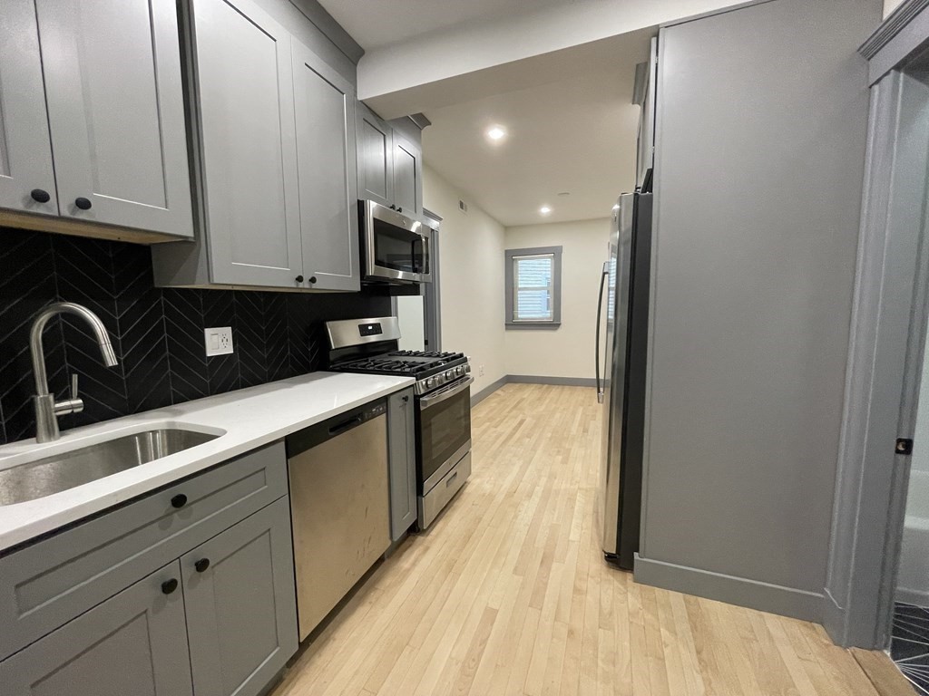41 Long Avenue, Unit 2 Boston, MA 02134 - Photo 5 of 10