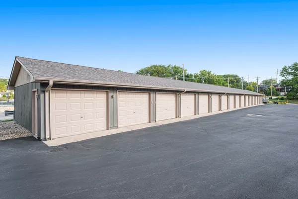 $399,900 | 8125 Lake Shore Drive, Unit 5, Cedar Lake, IN 46303