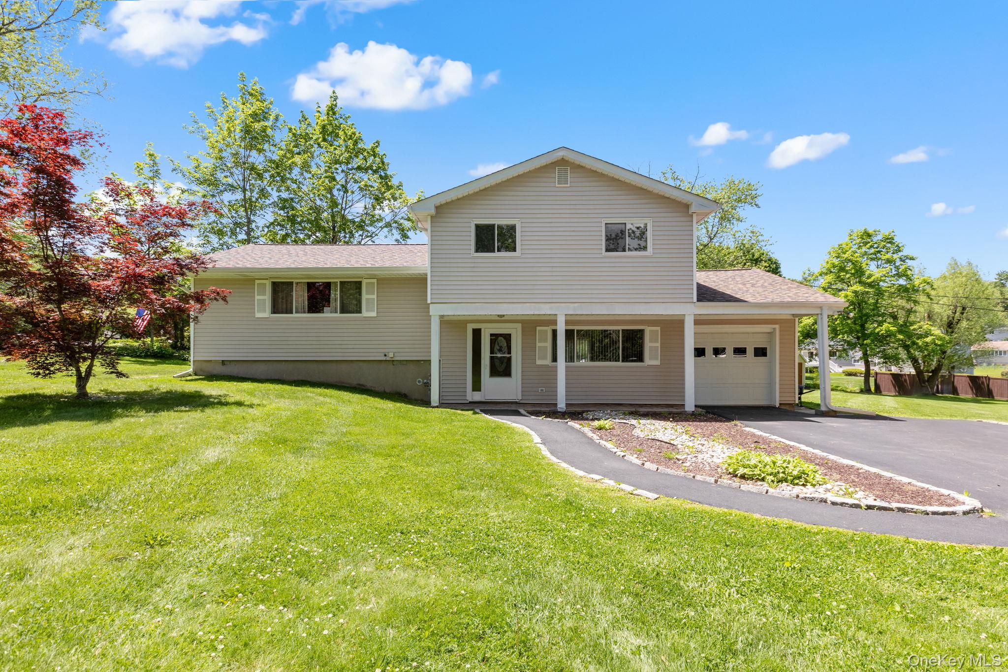 351 London Road Yorktown Heights, NY 10598 - Photo 1 of 32