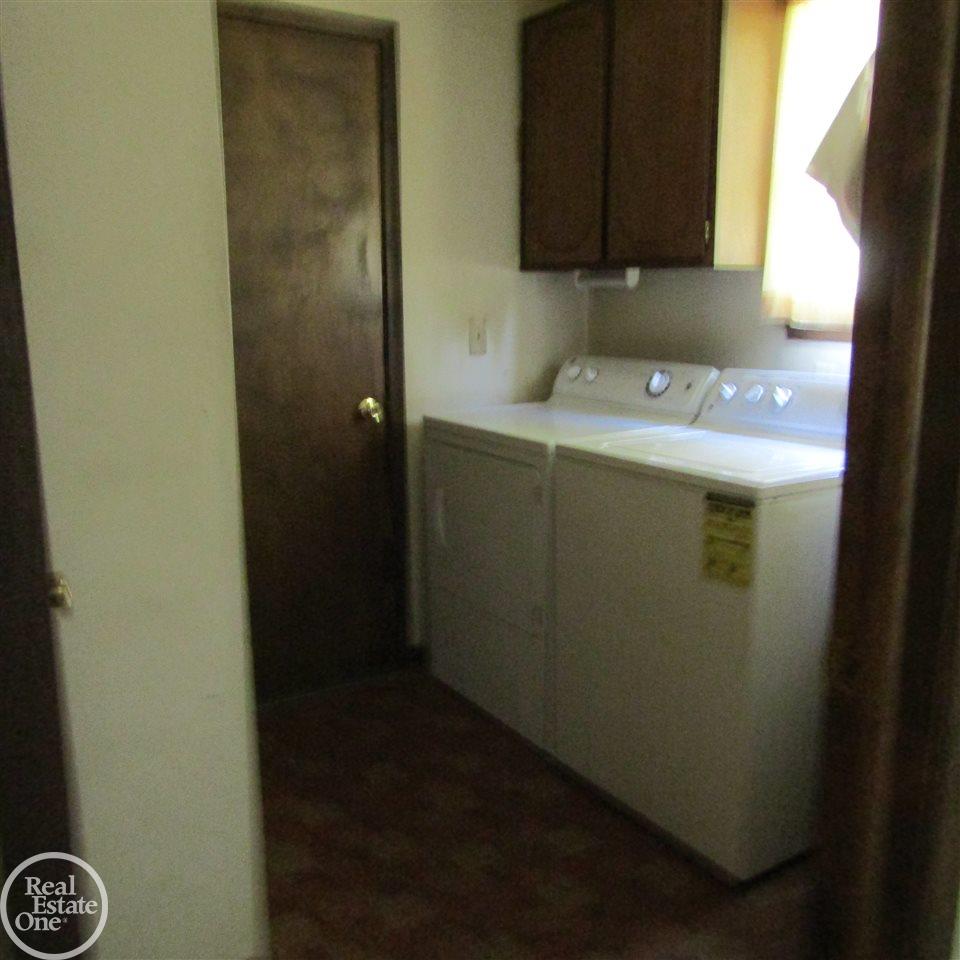 48978 Callens Road Chesterfield, MI 48047 - Photo 13 of 47