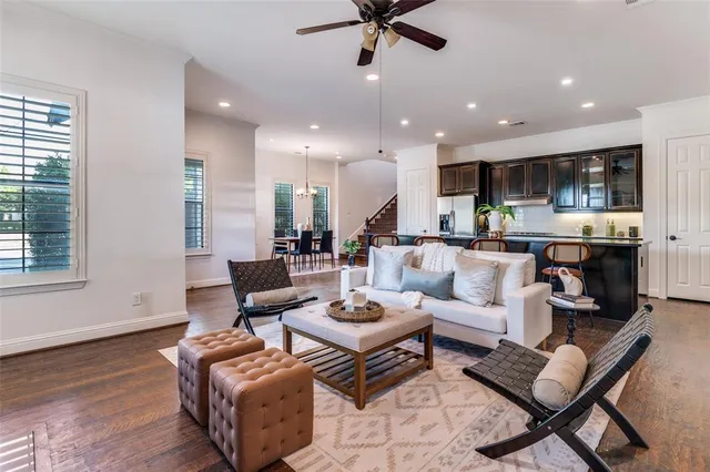 $470,000 | 1120 Hemingway Lane, Irving, TX 75063