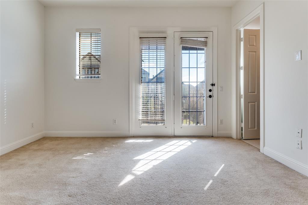 1120 Hemingway Lane Irving, TX 75063 - Photo 19 of 25