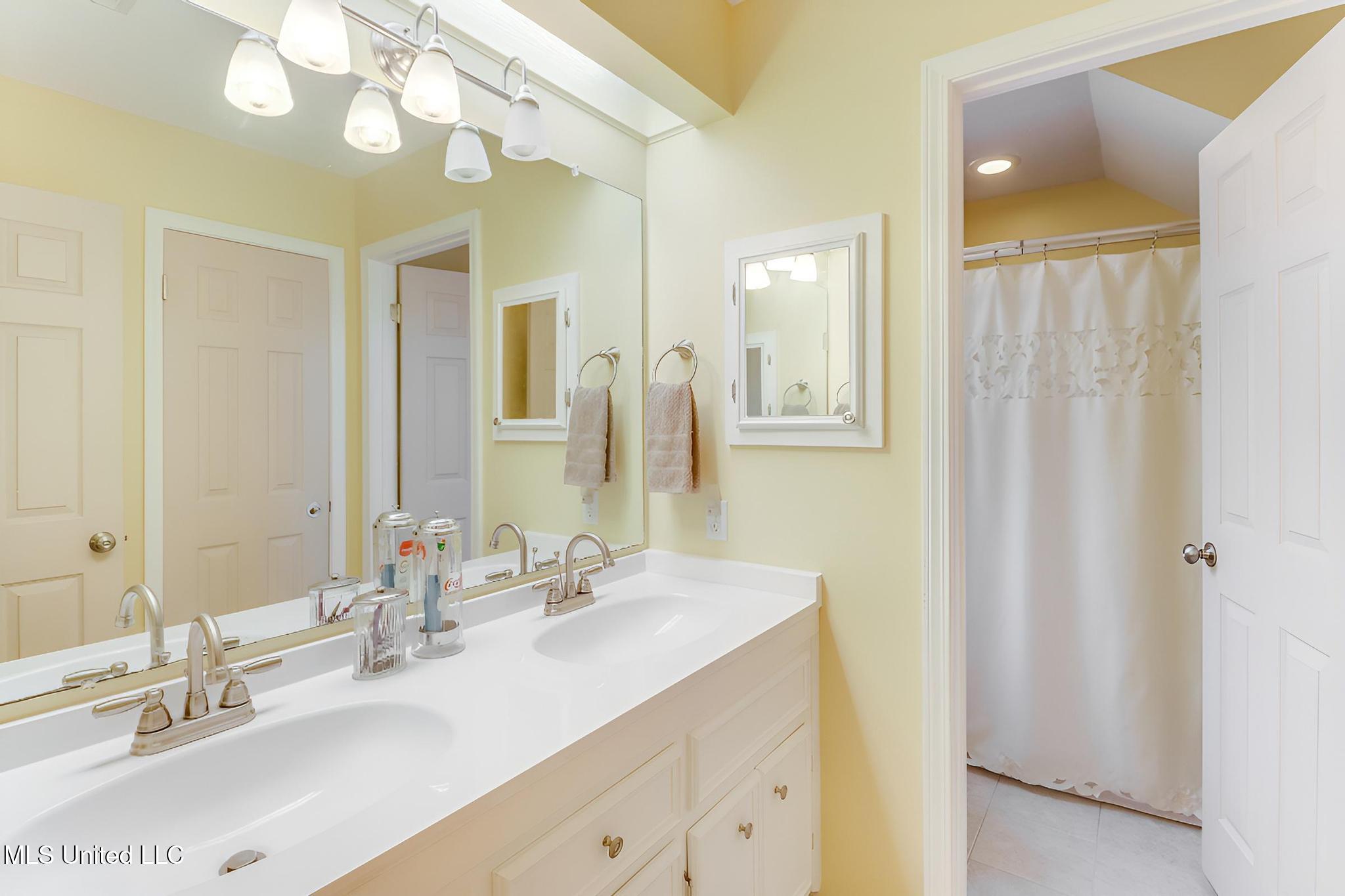 5630 Ahuawa Place Diamondhead, MS 39525 - Photo 15 of 36 new-enhance-photo-base-4