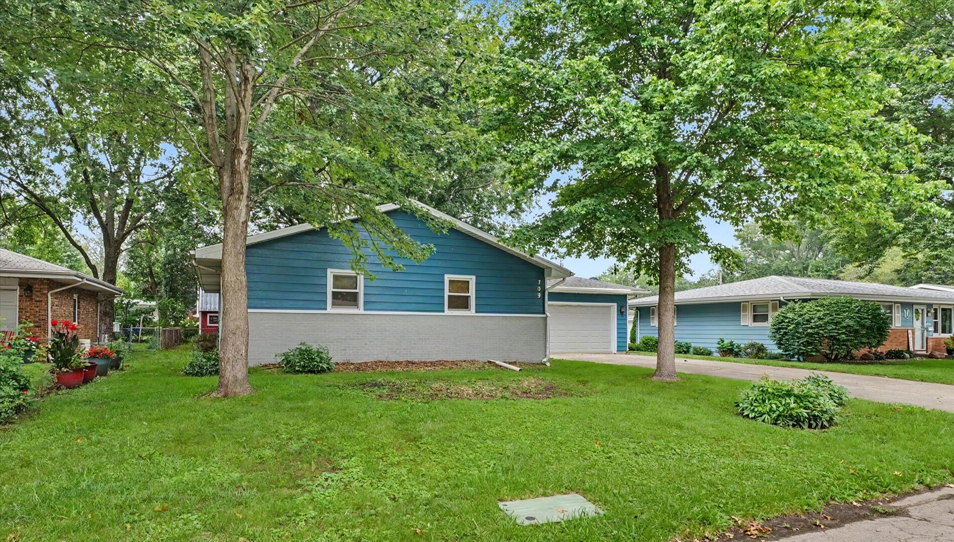 709 Mikel Drive Rantoul, IL 61866 - Photo 3 of 34 Gallery Image 3