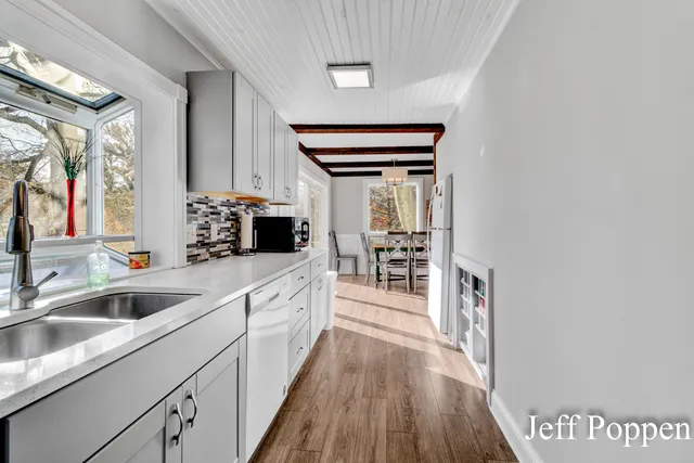 $849,000 | 22 Edwards Avenue, Grand Haven, MI 49417