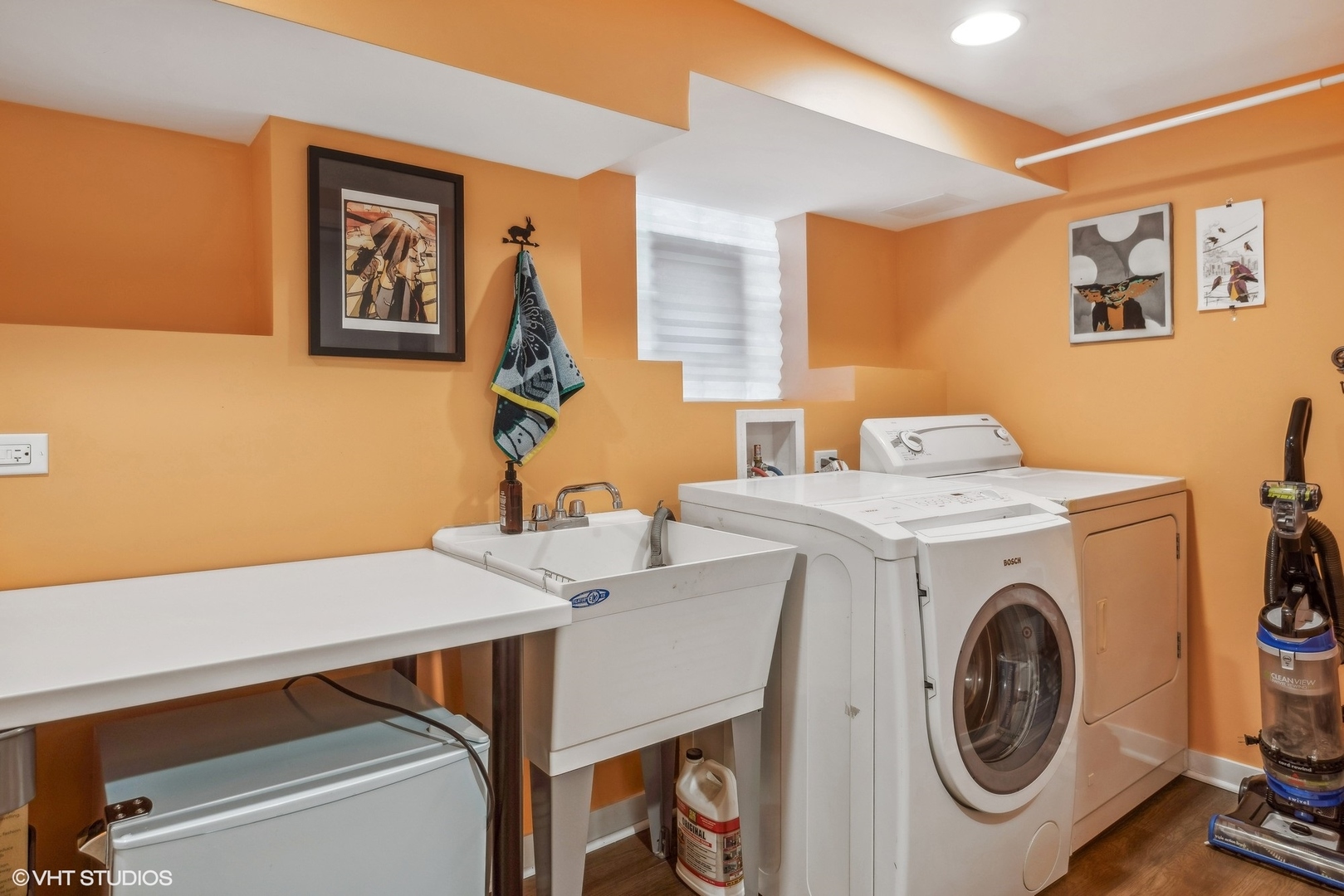3408 North Ridgeway Avenue Chicago, IL 60618 - Photo 21 of 32 Gallery Image 21