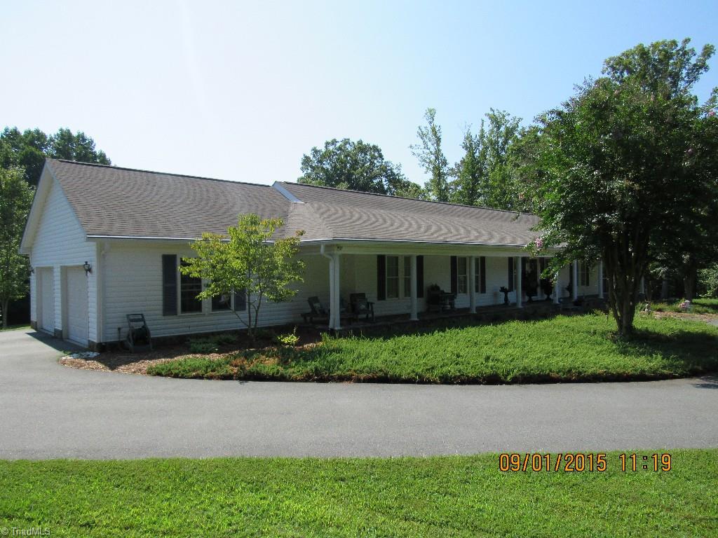 8275 Whipporwill Lane Rural Hall, NC 27045 - Photo 2 of 30
