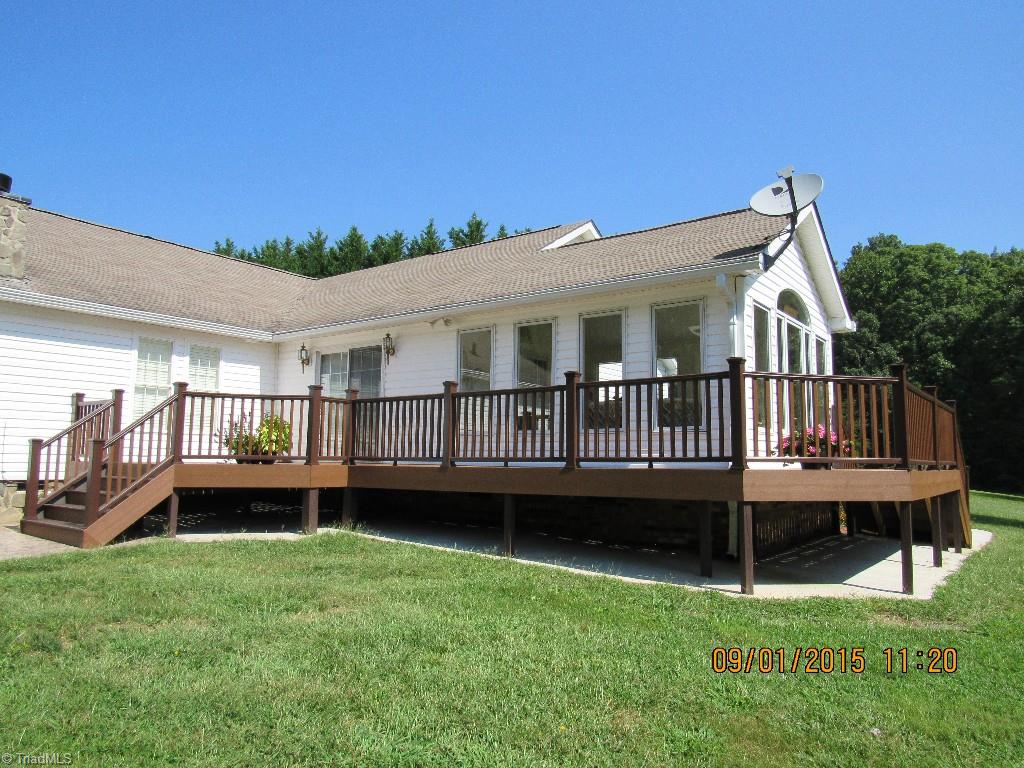 8275 Whipporwill Lane Rural Hall, NC 27045 - Photo 6 of 30