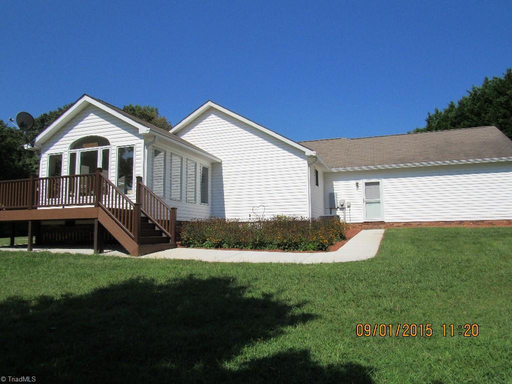 8275 Whipporwill Lane Rural Hall, NC 27045 - Photo 7 of 30