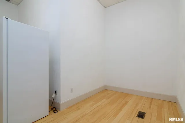 $840,000 | 12 Clearlake Drive, Centralia, IL 62801