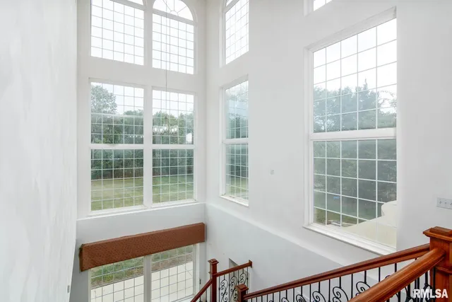 $840,000 | 12 Clearlake Drive, Centralia, IL 62801