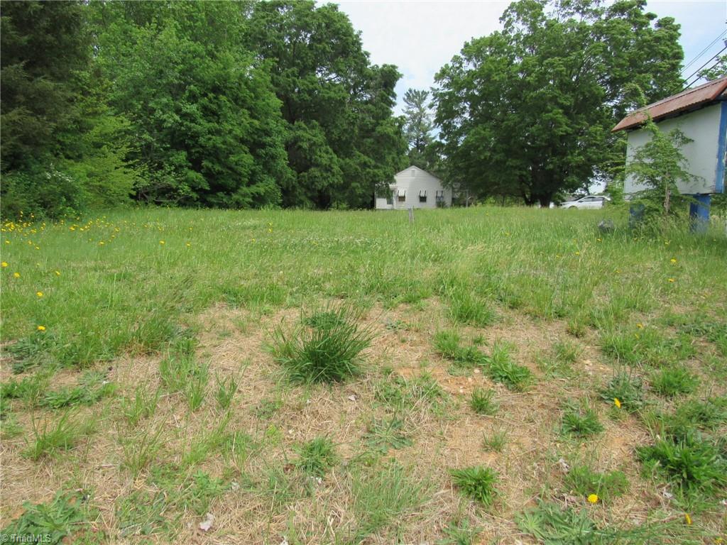 4517 Hicone Road Greensboro, NC 27405 - Photo 8 of 8