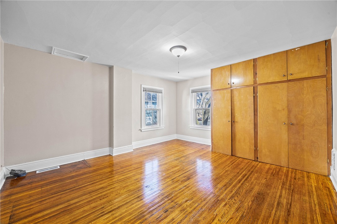 35 Woodlawn Street Rochester, NY 14607 - Photo 23 of 45