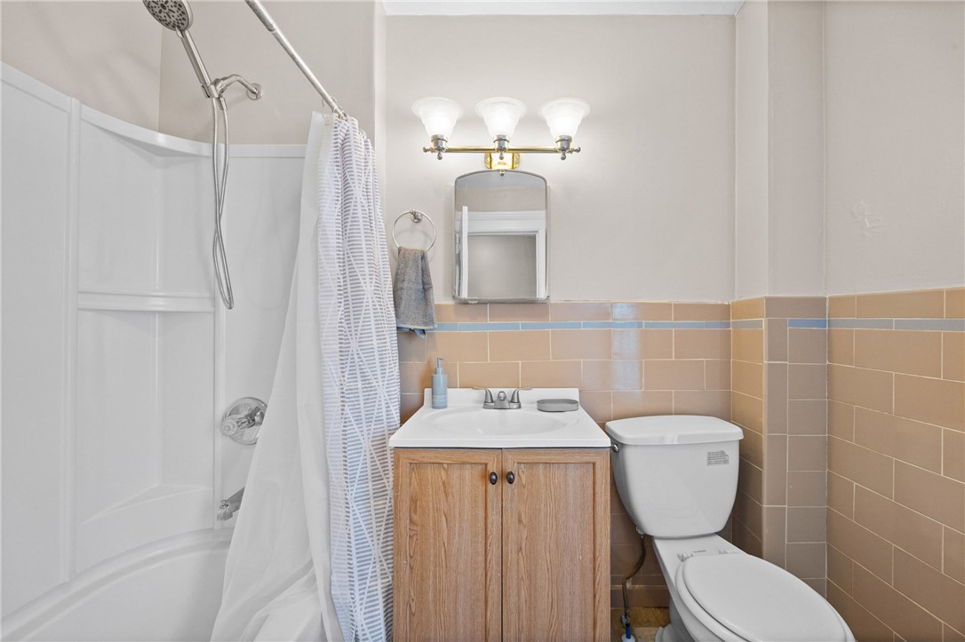 35 Woodlawn Street Rochester, NY 14607 - Photo 26 of 45