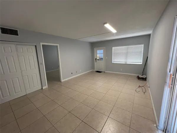 $200,000 | 751 Pine Drive, Unit 101, Pompano Beach, FL 33060