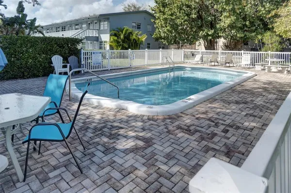 $200,000 | 751 Pine Drive, Unit 101, Pompano Beach, FL 33060