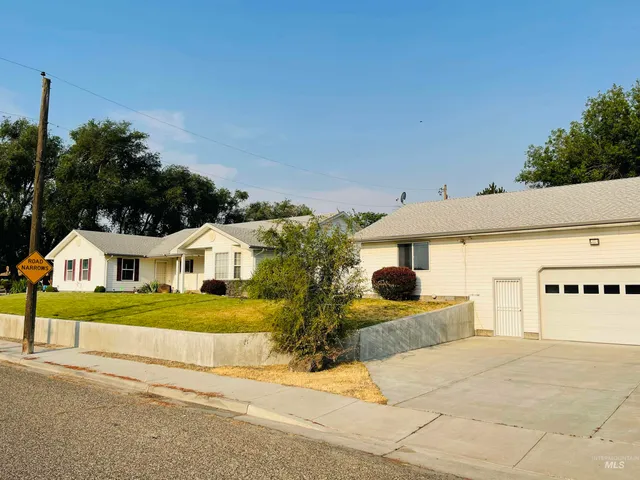 $449,000 | 1293 Alameda Drive, Ontario, OR 97914