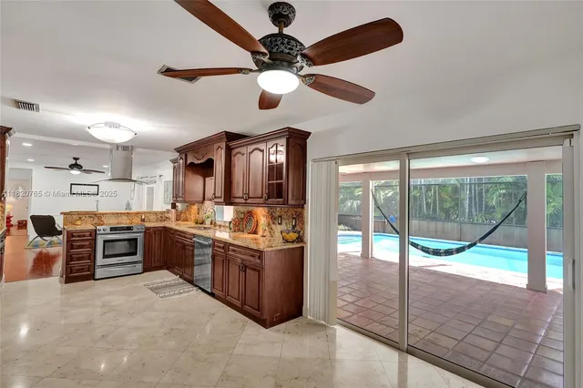 $7,000 | 7360 Southwest 120th Street, Pinecrest, FL 33156