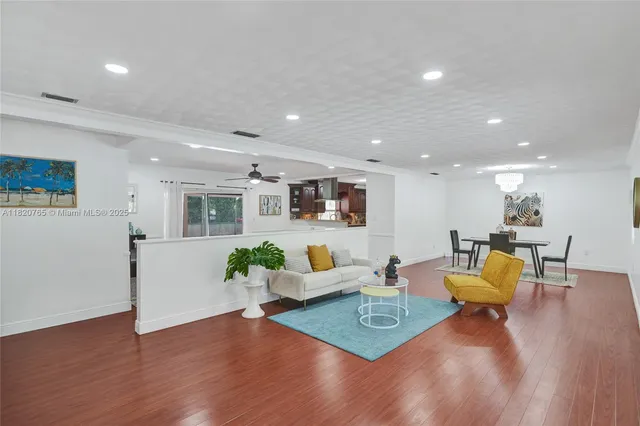 $7,000 | 7360 Southwest 120th Street, Pinecrest, FL 33156