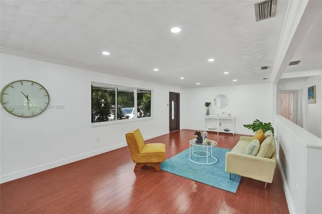 $7,000 | 7360 Southwest 120th Street, Pinecrest, FL 33156