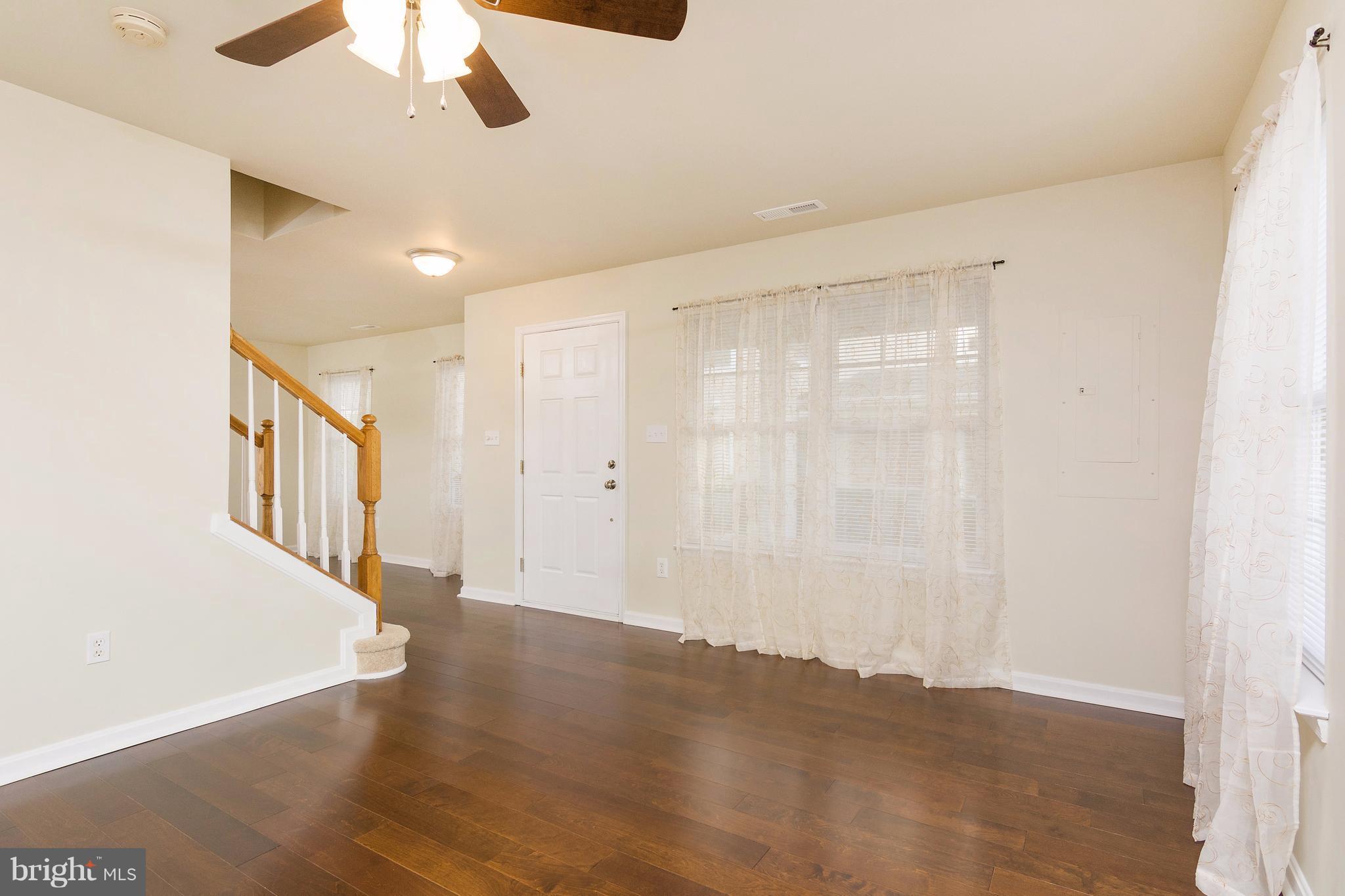 2519 Briar Ridge Lane Odenton, MD 21113 - Photo 4 of 27 Interior (General)