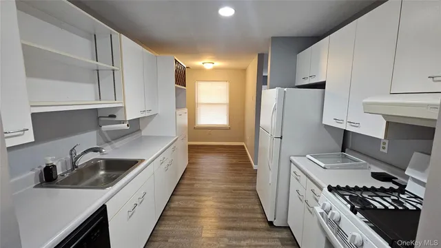 $2,750 | 806 Lenox Road, Monroe, NY 10950