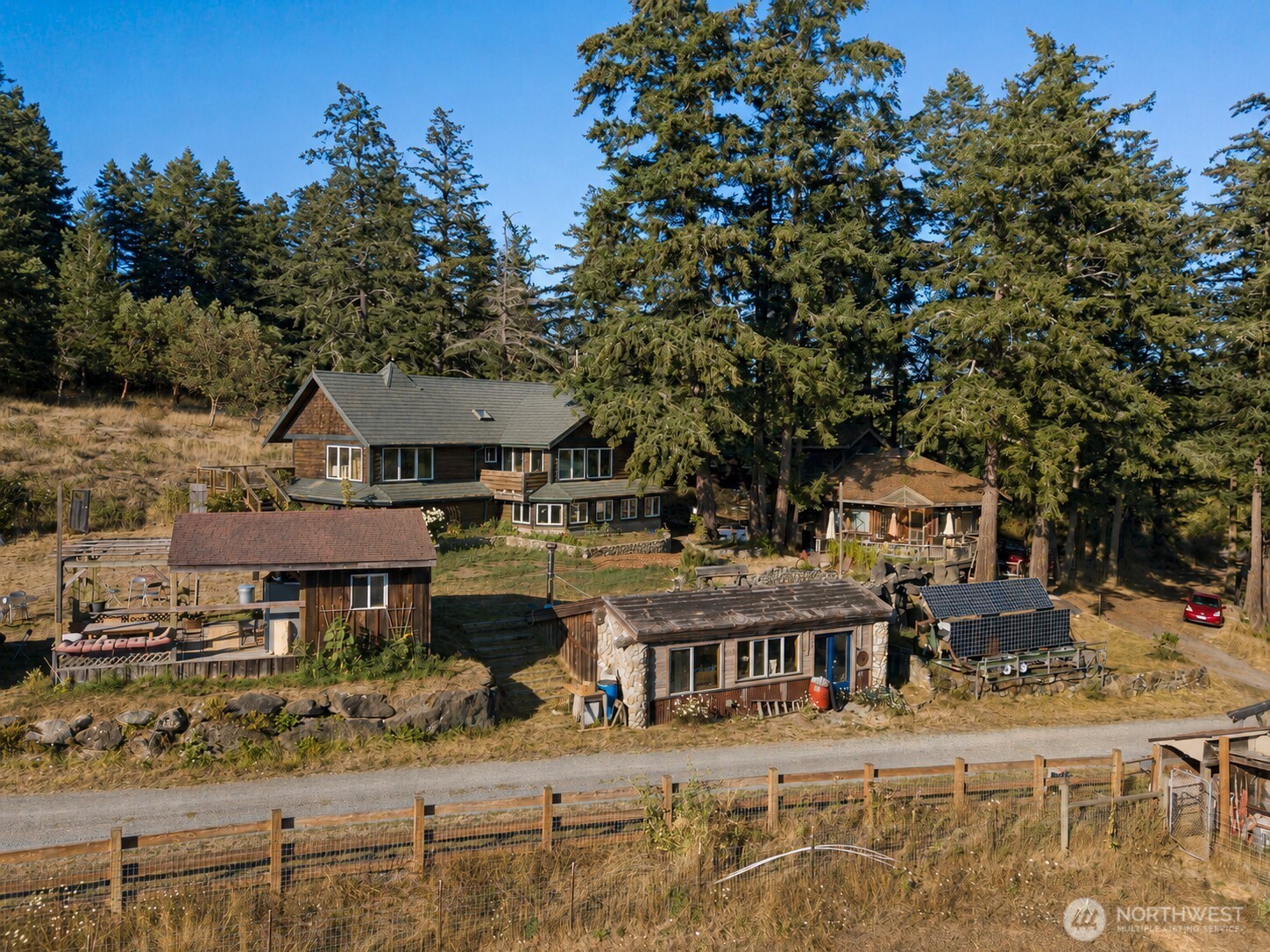 652 Halvorsen Road Friday Harbor, WA 98250 - Photo 7 of 35 Gallery Image 7