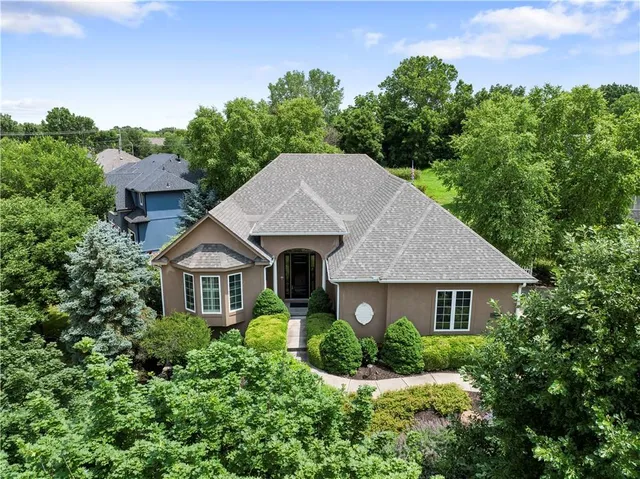 $675,000 | 22912 West 47th Terrace, Shawnee, KS 66226