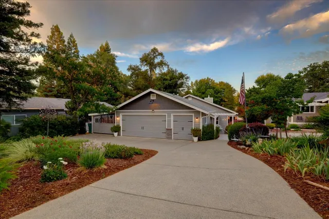 $1,575,000 | 23714 Shadow Drive, Auburn, CA 95602