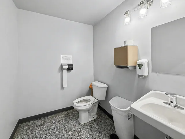 $380,000 | 500 North Pine Street, Onarga, IL 60955