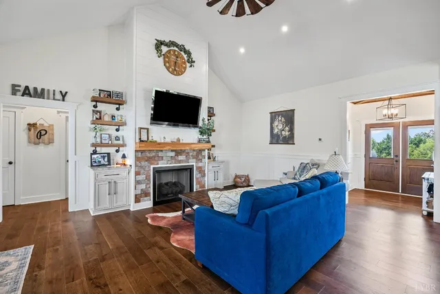 $835,000 | 1101 Foxfire Lane, Bedford, VA 24523