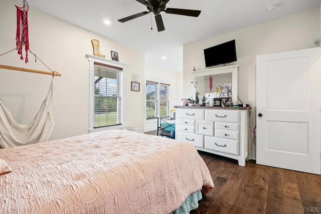 $835,000 | 1101 Foxfire Lane, Bedford, VA 24523