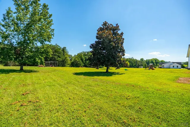 $835,000 | 1101 Foxfire Lane, Bedford, VA 24523