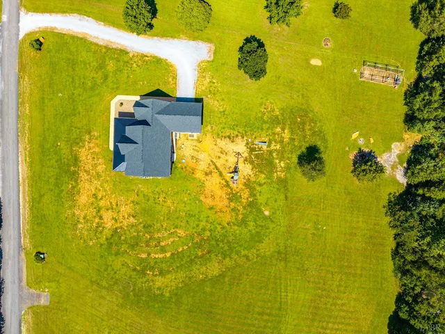 $835,000 | 1101 Foxfire Lane, Bedford, VA 24523