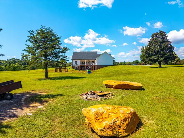 $835,000 | 1101 Foxfire Lane, Bedford, VA 24523