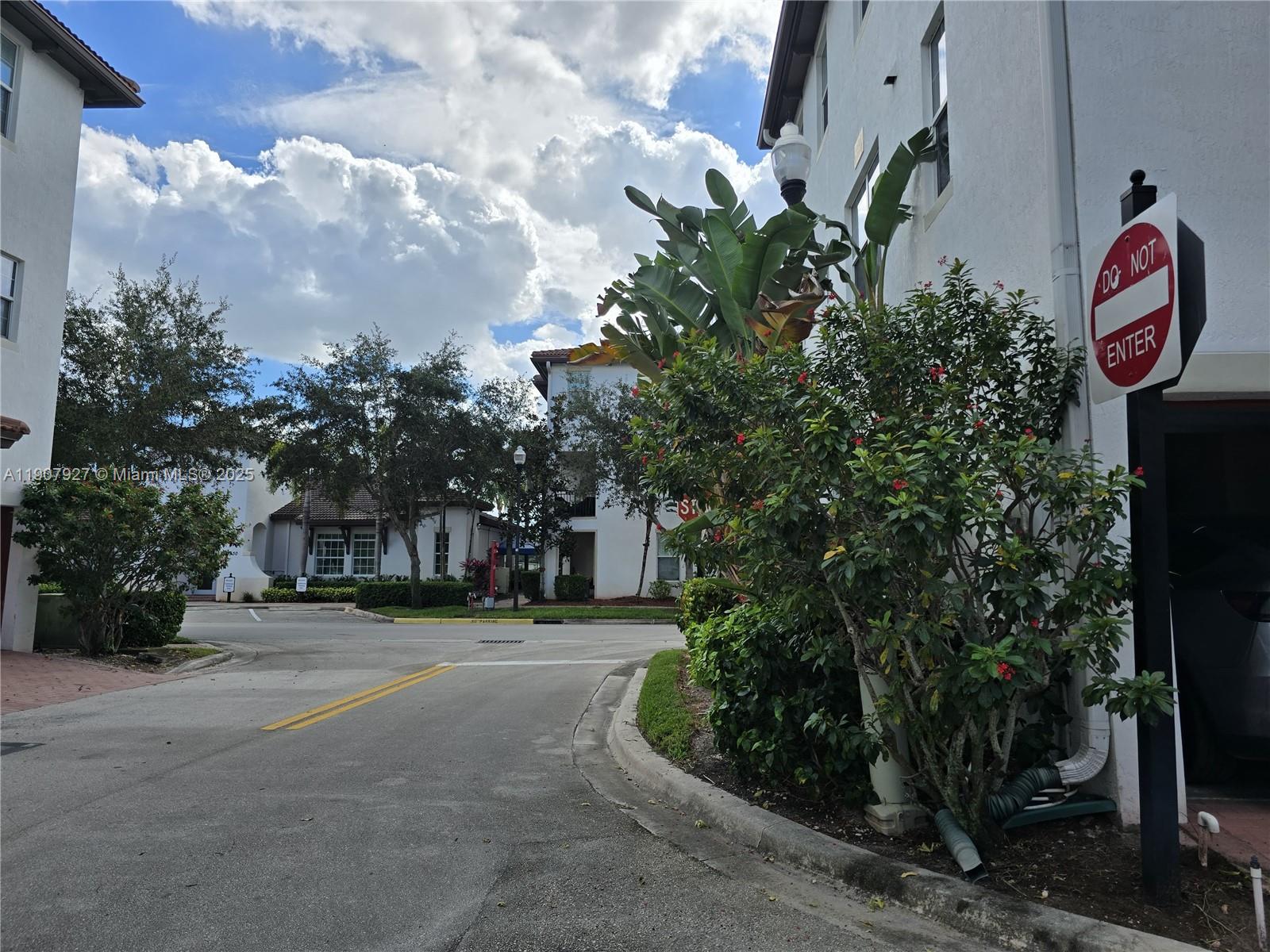 11938 Southwest 26th Court Miramar, FL 33025 - Photo 48 of 61