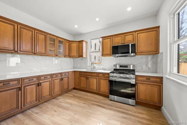 $1,299,000 | 10 South 14th Avenue, Mount Vernon, NY 10550