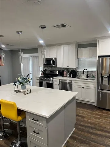 $1,850 | 4626 Sierra Madre Drive, New Orleans, LA 70127