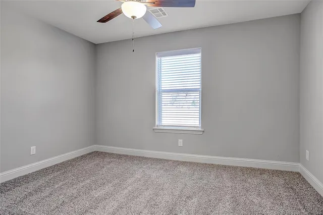 $1,499 | 2735 West Washington Street, Denison, TX 75020