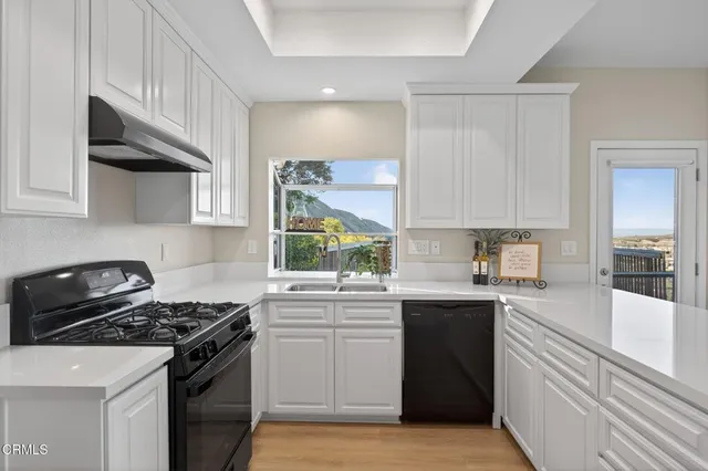 $1,199,000 | 2277 Cayuse Lane, Ventura, CA 93001