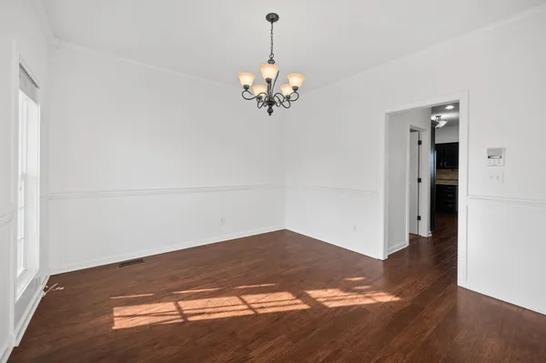 $2,100 | 719 Ellie Nat Drive, Clarksville, TN 37040