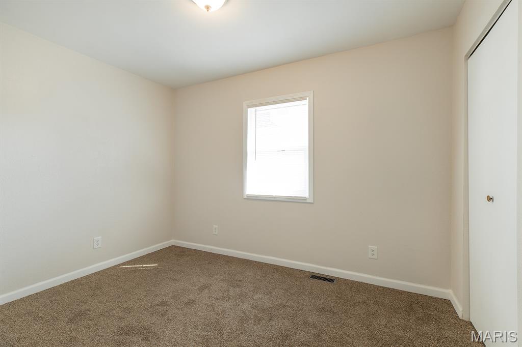 726 Rice Street Wood River, IL 62095 - Photo 16 of 28