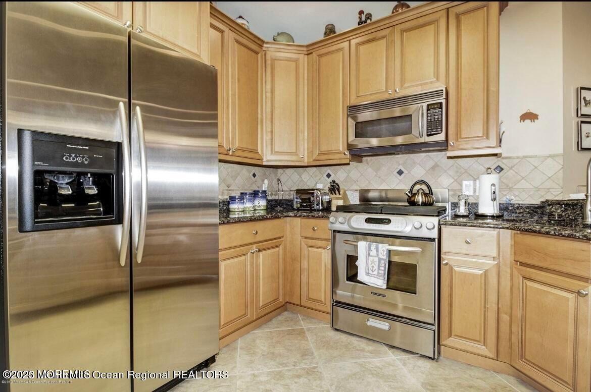 22 Cooper Avenue, Unit 110 Long Branch, NJ 07740 - Photo 34 of 64 Stainless appliances