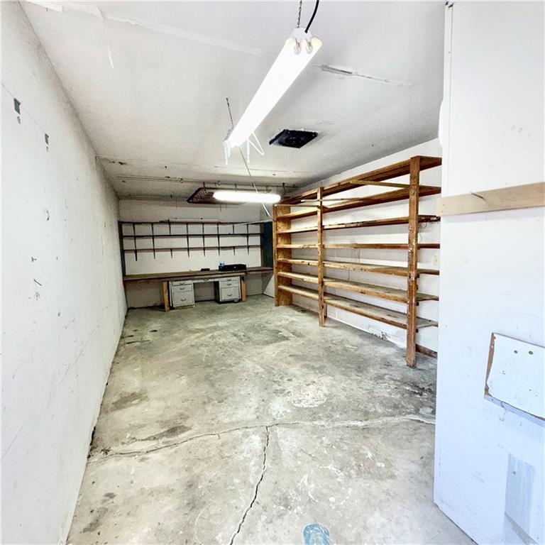 401 West Chestnut Street Archie, MO 64725 - Photo 23 of 71