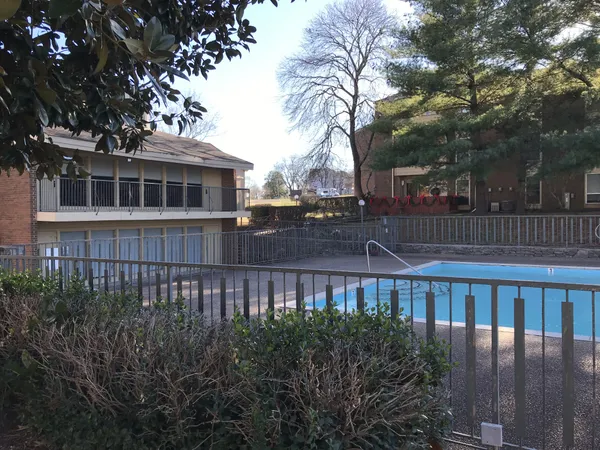 $1,395 | 515 Basswood Avenue, Unit C39, Nashville, TN 37209