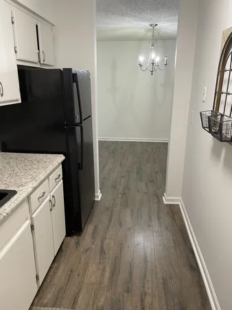 $1,395 | 515 Basswood Avenue, Unit C39, Nashville, TN 37209