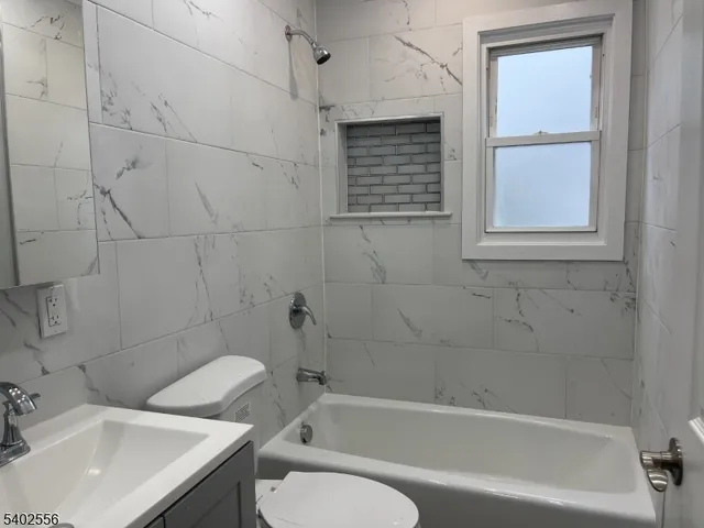 $2,300 | 54 Mt Prospect Avenue, Unit 2, Belleville, NJ 07109