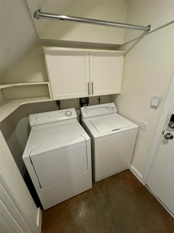 $2,690 | 5235 Blossom Street, Houston, TX 77007