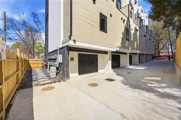 $4,600 | Undisclosed Address, Atlanta, GA 30313